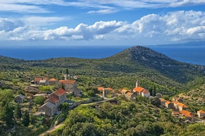 Hvar: Tour por la isla con cata de vinos y aceites de oliva