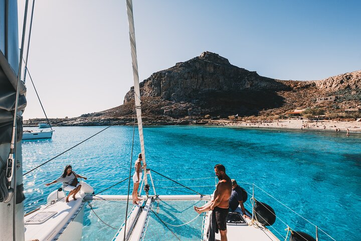 Crucero de lujo en catamarán por Balos & Gramvousa desde Kissamos