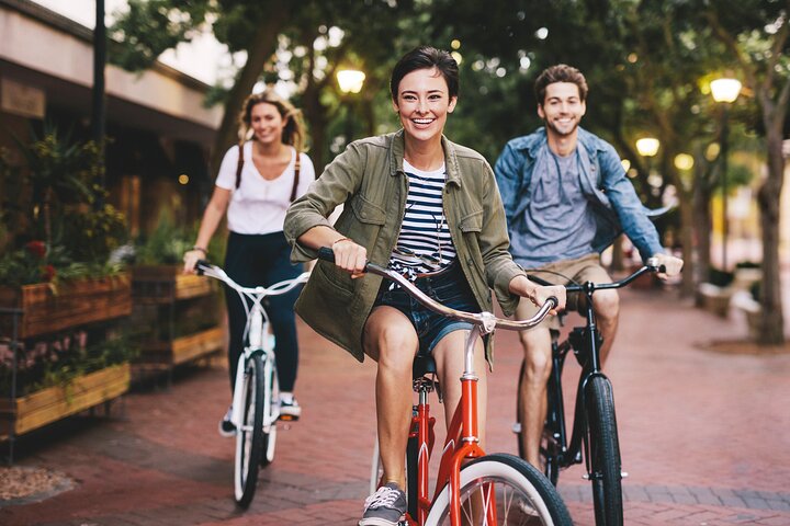 Leipzig exklusiv: Geführte Fahrradtour für eine private Gruppe