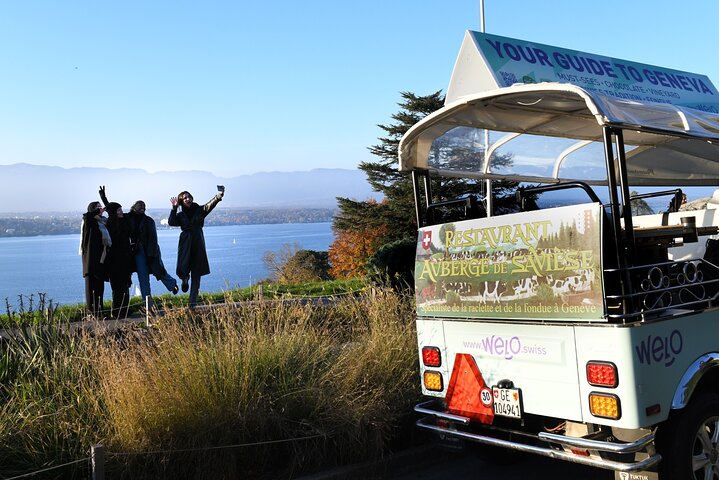 Die private Tuk-Tuk-Tour mit einem der besten Fondues in Genf!