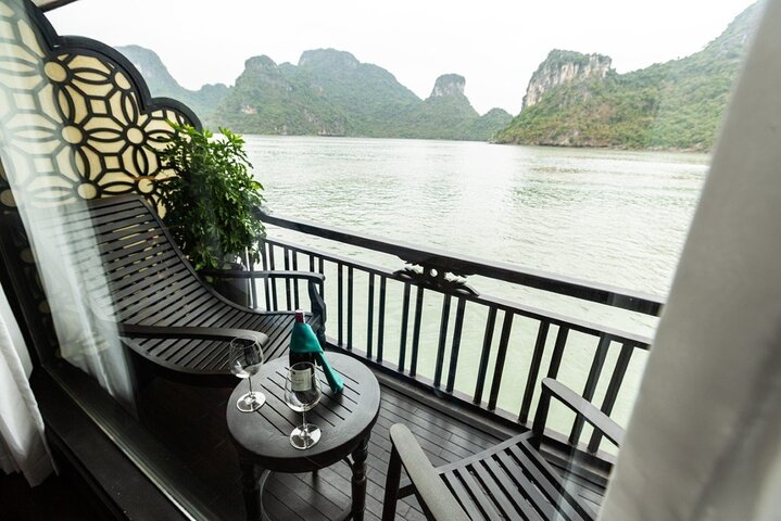2 - Day Ha Long-Lan Ha Bay-Bai Tu Long Bay 5 Sterne Kreuzfahrten und Balkon