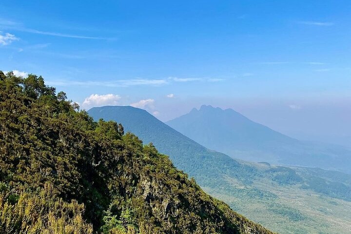2 días de caminata por el Monte Muhabura