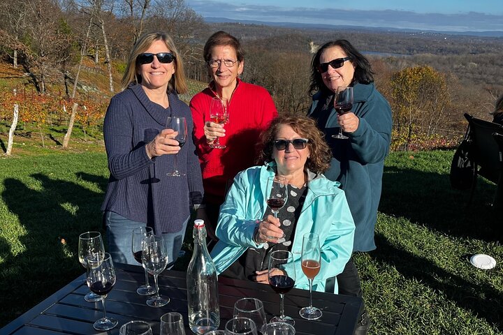 Hudson Valley Wineries - Transporte privado - O cervecería/destilería