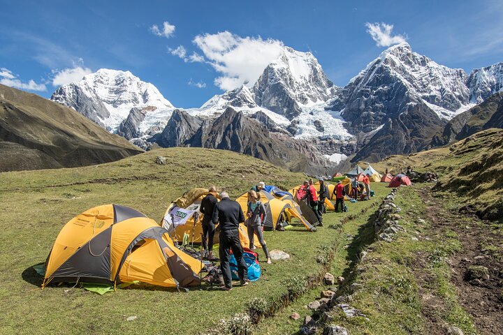 Cordillera Huayhuash Classic Trek – 8 dagen & 7 nachten