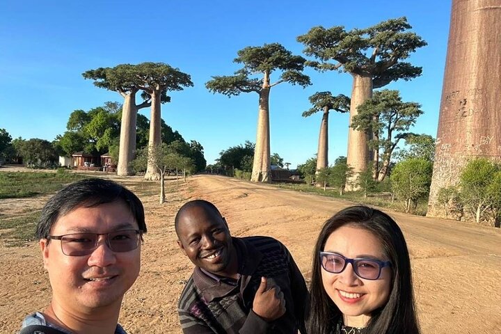Morondava Tour : 3-daagse tour naar Tsingy of Bemaraha & Baobab avenue