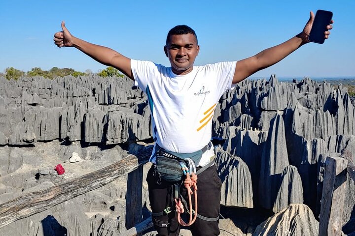 Morondava Tour : 3-daagse tour naar Tsingy of Bemaraha & Baobab avenue