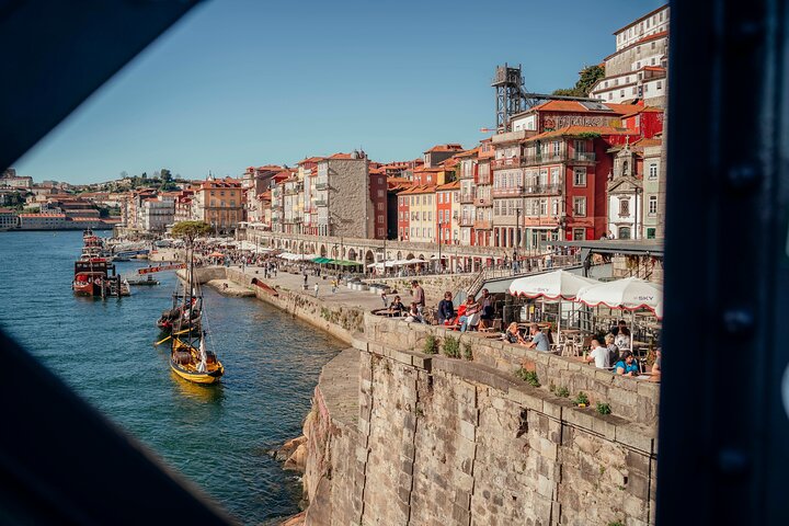Découvrez Porto & Gaia Highlights par Private Tuk Tuk (2–4H)