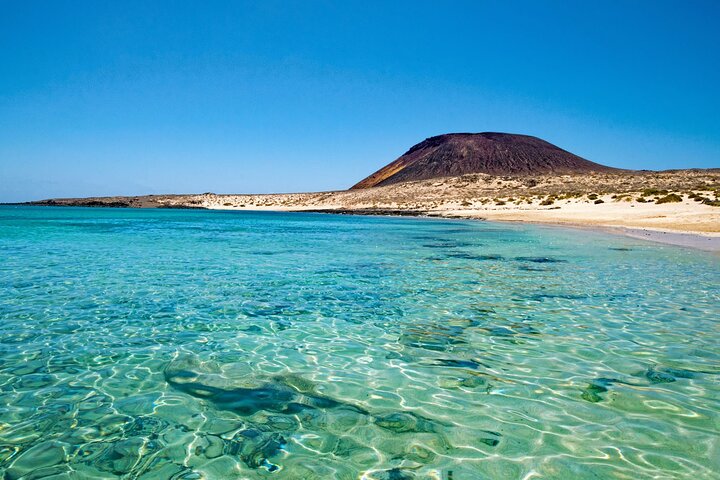Lanzarote La Graciosa Excursion complète en jeep avec plage