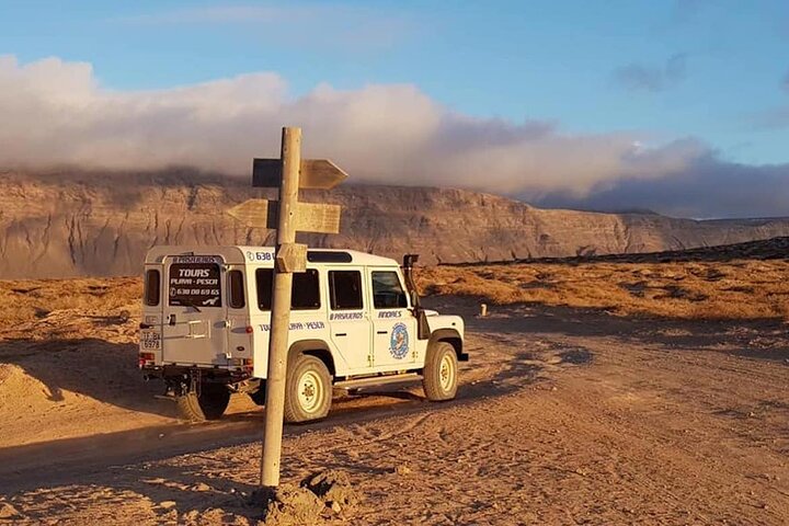 Lanzarote La Graciosa Excursion complète en jeep avec plage