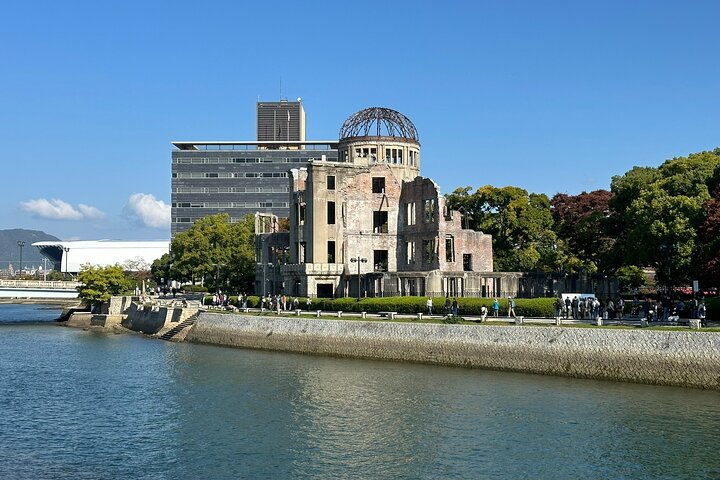 Tour en autobús de 1 día por Hiroshima y Miyajima
