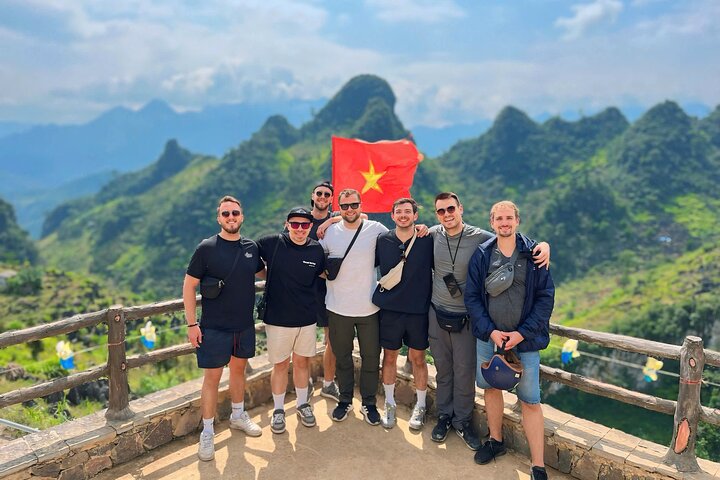 Ha Giang Loop 3D/2N Privat værelse + Gratis Dorm Hotel 1N før tur