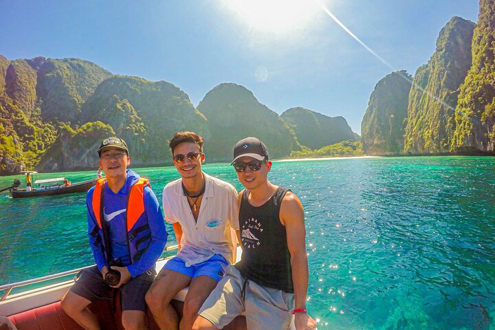 Il meglio del tour avventuroso di un giorno a Phi Phi Island con pranzo da Phuket