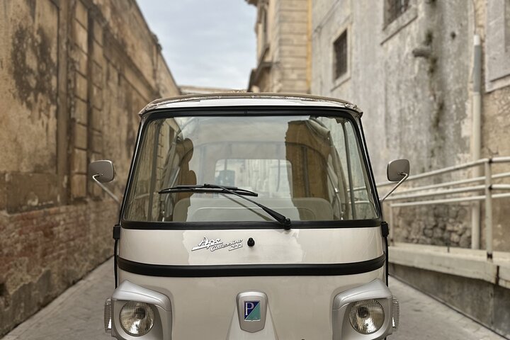 Siracusa e Ortigia em excursão de tuk-tuk de 2 horas