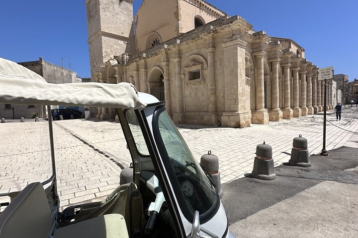 Siracusa e Ortigia em excursão de tuk-tuk de 2 horas
