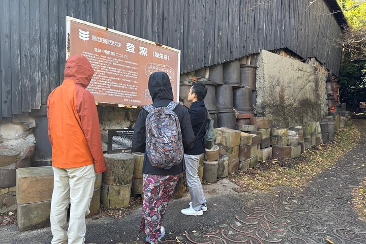 Excursão a pé privada pela Pottery Road em Tokoname