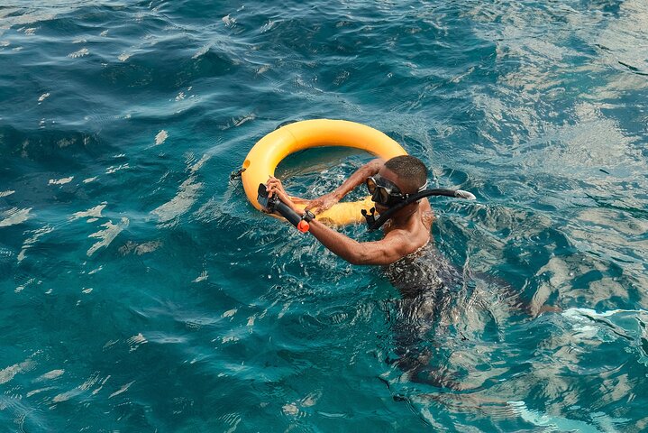 Dagsutflykt till Nusa Penida Snorkling och landstur