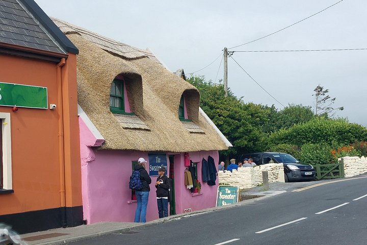 Cliffs of Moher Tour op weg van Shannon Airport naar Galway