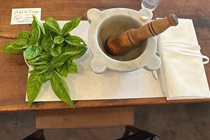 Cinque Terre: Autentisk Pesto matlagingsklasse og vin i Manarola
