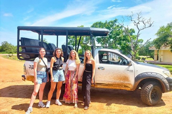 Excursões de Safari em Yala National Park a partir de Hambantota Port