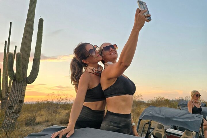 Tour guidé en ATV ou UTV au coucher du soleil pour 2 personnes hors route à Scottsdale
