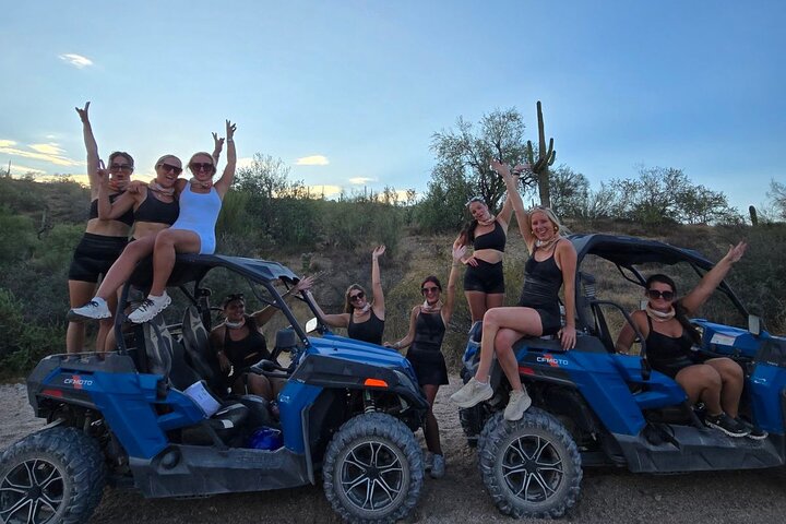 Tour guidé en ATV ou UTV au coucher du soleil pour 2 personnes hors route à Scottsdale