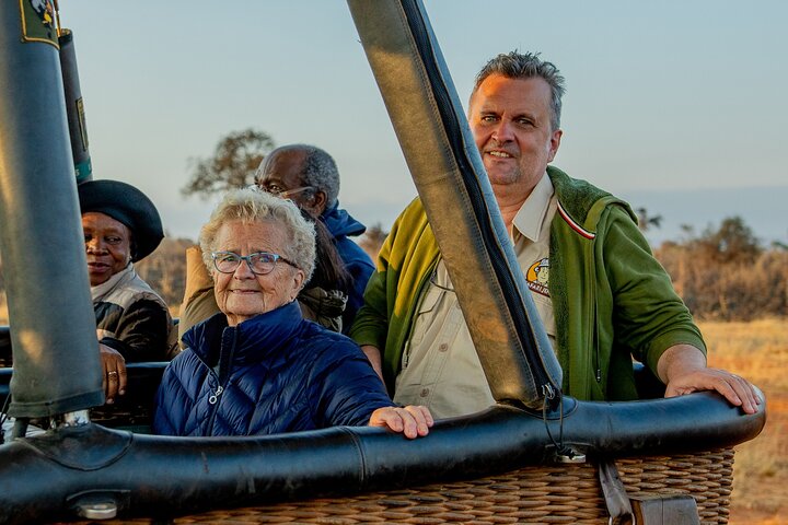 Safari en montgolfière et petit déjeuner dans le Serengeti - Miracle Experience