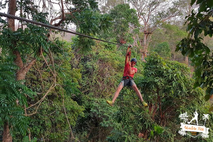 Fandee Treetop Adventure Park – Seilrutschen und Seilbrücken in Tad Lo