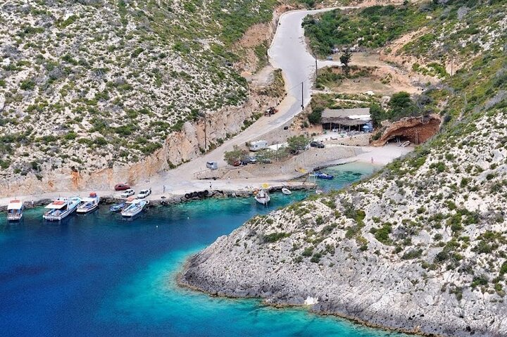 Zakynthos Shipwreck Beach med Blue Caves Land og Sea Tour
