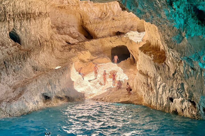 Zakynthos Shipwreck Beach med Blue Caves Land og Sea Tour