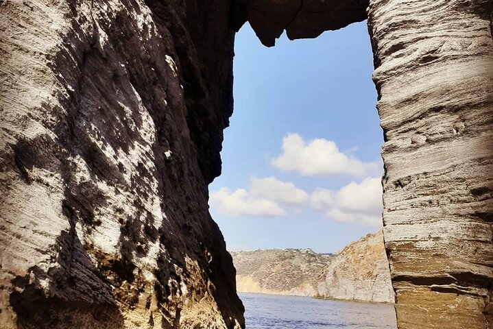 Excursion en bateau depuis Lipari entre les volcans et les paysages non contaminés 4/6 pax