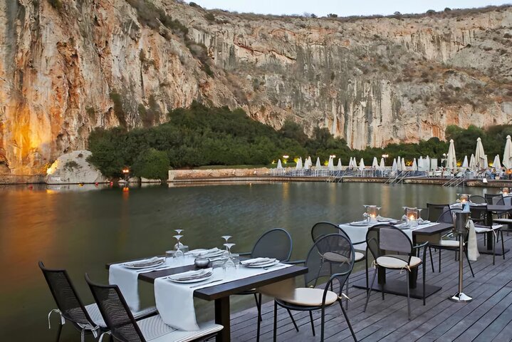 Lake Vouliagmeni Thermal Spa und Tempel von Poseidon Tour