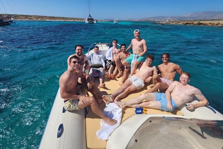 Esplora le Cicladi di Paros Antiparos con un tour privato di lusso