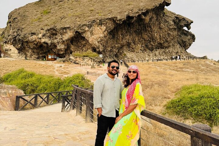 West Salalah Tour - Caraibi d'Oriente - Spiaggia di Fazayah con città