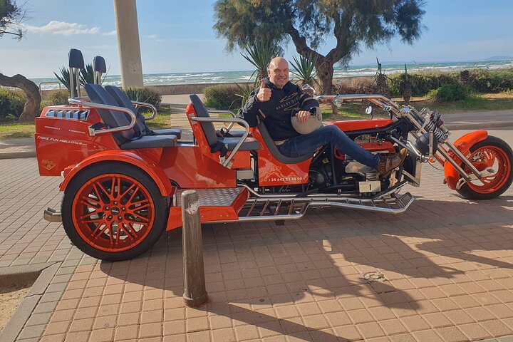 Tour in Super V8 Trike sui Monti Randa e sulla costa orientale min.2 max.4 Ospiti