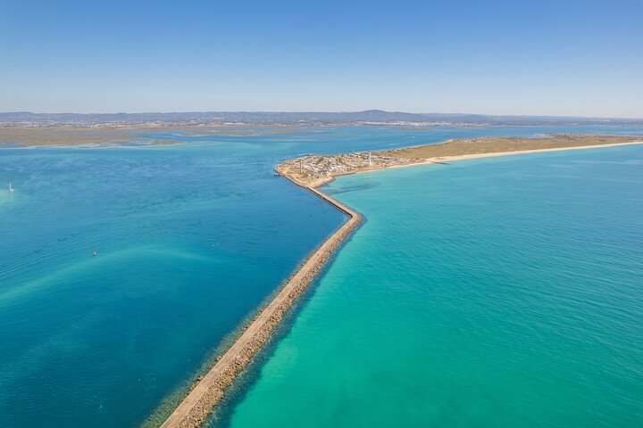 Ilha Deserta und Farol-Insel: Eine Bootsfahrt in kleiner Gruppe in der Ria Formosa ab Faro