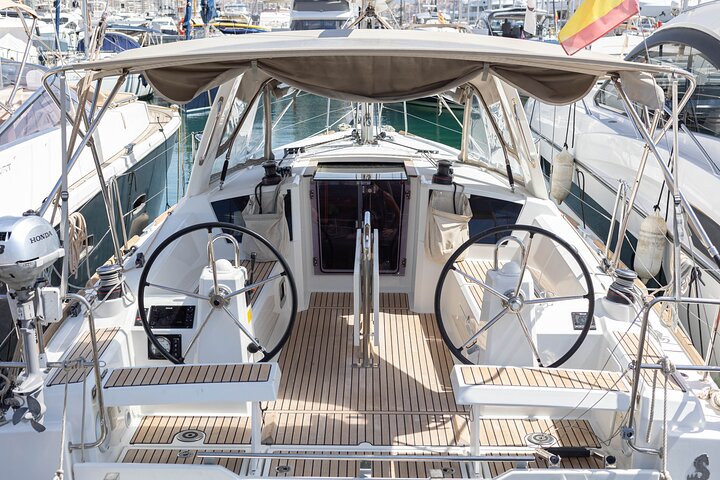 Private Segelyacht rund um die Bucht von Palma und die nahegelegenen Buchten