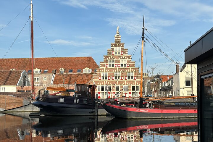 Leiden og Haag: Pilegrimer, Rembrandt og kongelig historie
