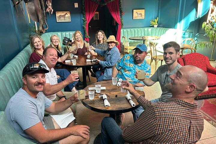 Stockyards Salooner och Foodie Crawl med matturer i Amerika