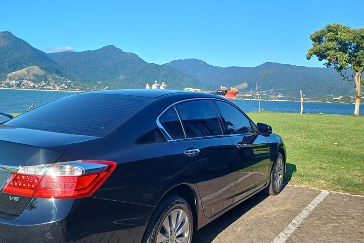 Privat transport SP–Santos–Guarujá | Premium kjøretøy 4 Pax