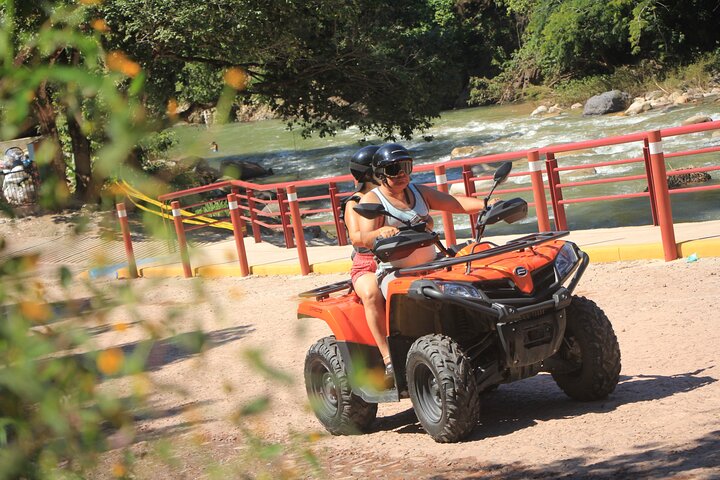 ATV Tour Rio Cuale Sierra Madre Montagne e degustazione di tequila