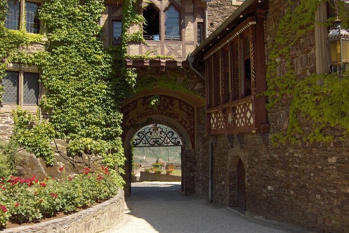 Recorrido en barco y vino por Reichsburg Tour privado de Cochem