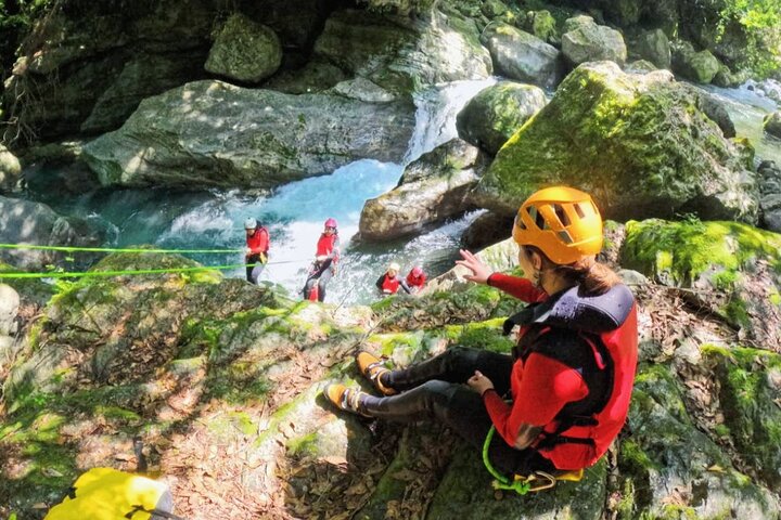 Canyoningtour in de mooiste kloof van Niyodogawa