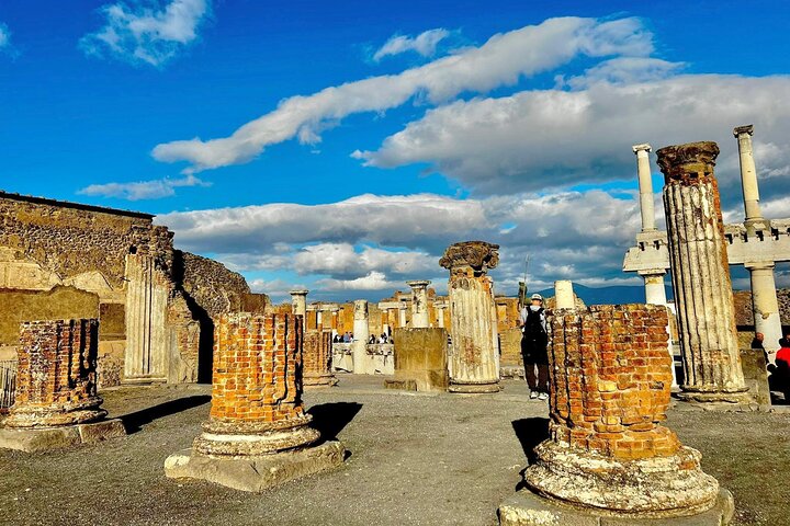 Pompeia e Herculano Pequeno Grupo com um Especialista Arqueólogo