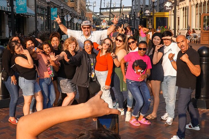 Tour privado por Detroit Pedal Pub – Una experiencia de primera clase en el centro