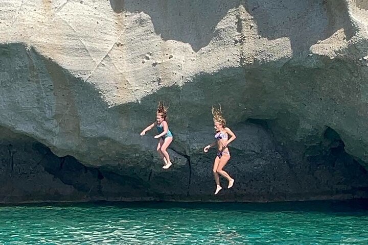 Esplora le Cicladi di Paros Antiparos con un tour privato di lusso
