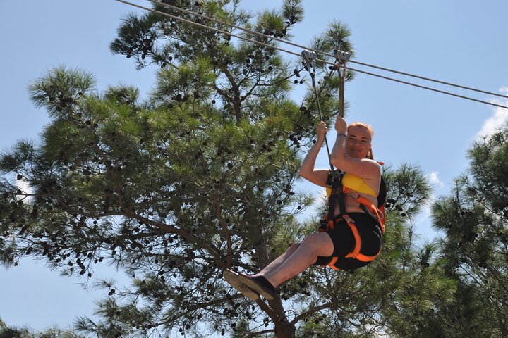 Antalya: Rafting, Jeep Safari, Buggy & Zipline 4 - i - 1 kombineret tur