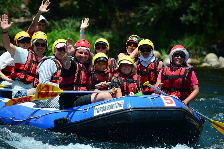 Antalya: Rafting, Jeep Safari, Buggy & Zipline 4 - i - 1 kombineret tur
