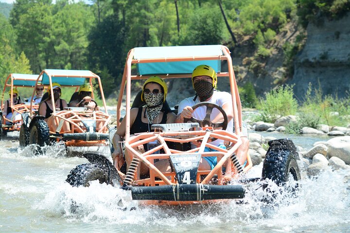 Antalya: Rafting, Jeep Safari, Buggy & Zipline 4 - i - 1 kombineret tur