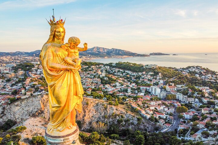 Deluxe Marseille Tour ab Kreuzfahrthafen einschließlich Aix-en-Provence