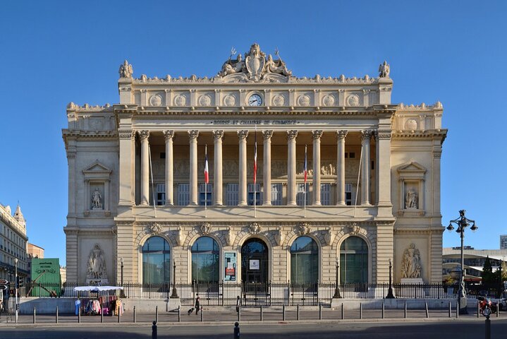 Deluxe Marseille Tour ab Kreuzfahrthafen einschließlich Aix-en-Provence